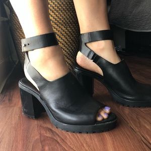 Zara block heel leather sandals